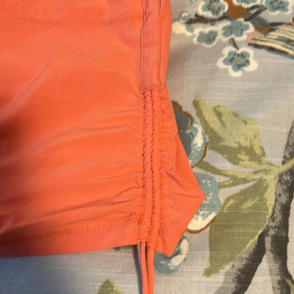 T by Talbots Skort with adjustable sides, size Large Petite - Picture 3 of 9